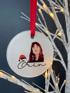 Personalised Photo & name Christmas decoration, I can use a photo or like in image I can cartoon the photo – Greeti