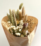 Dried Wildflower Field Bouquet Beautiful Natural Colours – Greeting Card